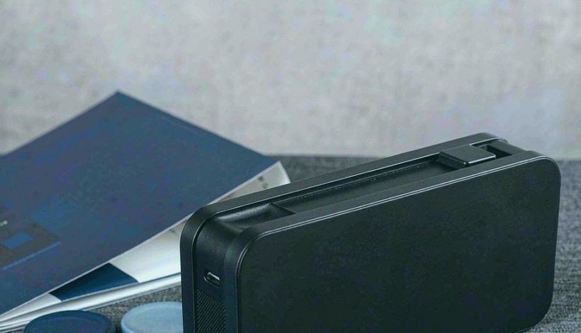 Bahrain Duty Free Original Authentic Vape packaging detail