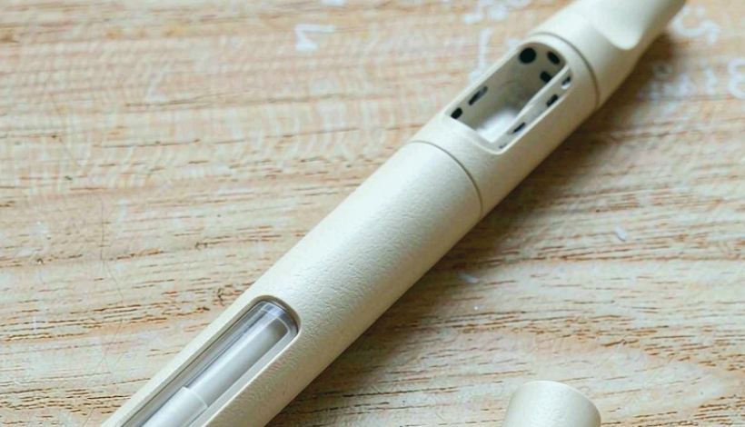 Bahrain Duty Free Original Authentic Vape packaging detail